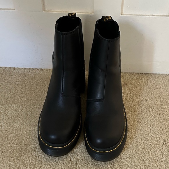 Dr Martens Spence boot - Picture 1 of 2